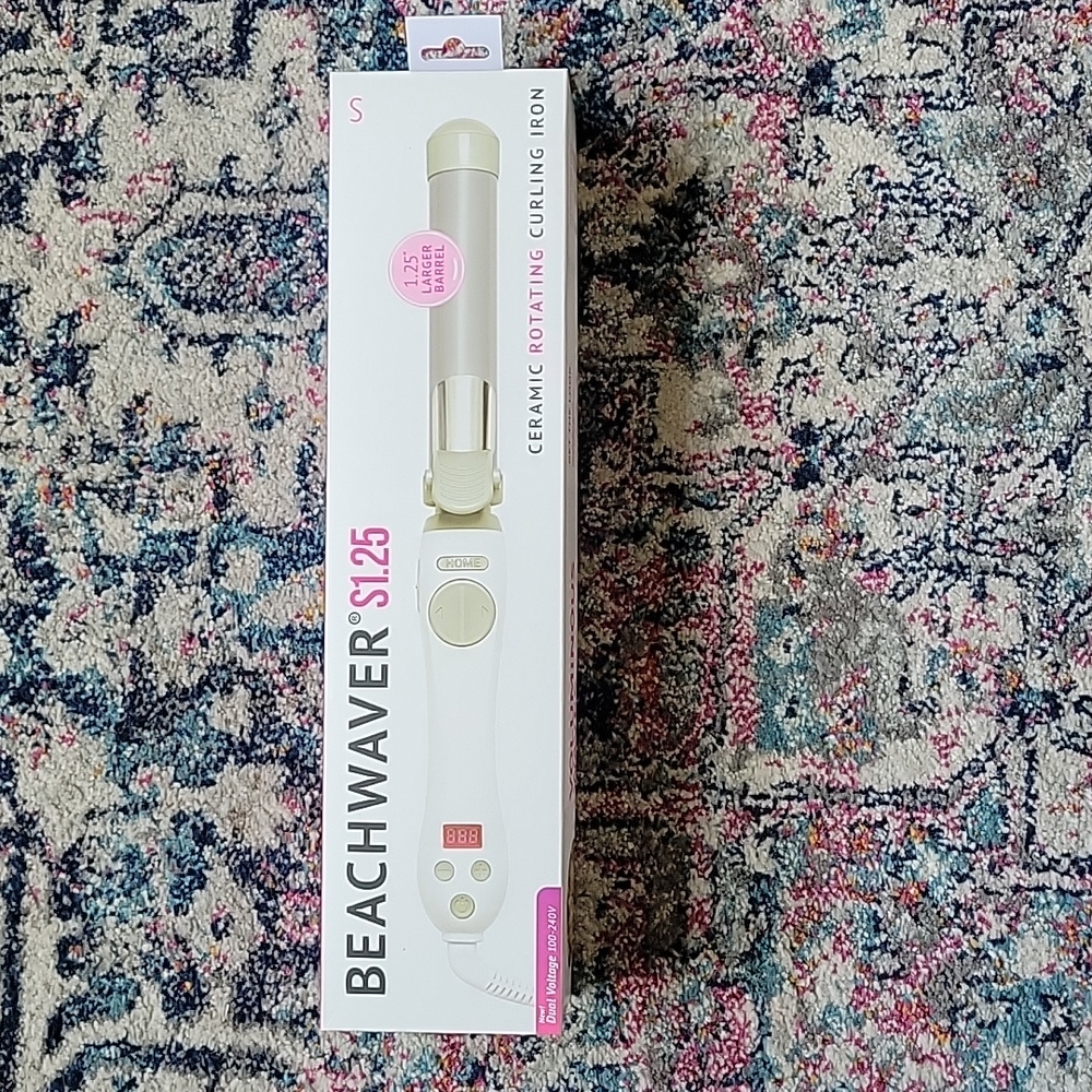 New In Box- Beachwaver S1.25